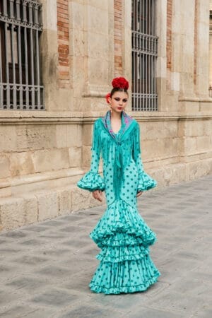 Vestido de gitana de colores con lunares modelo Sofía colección de Errepé