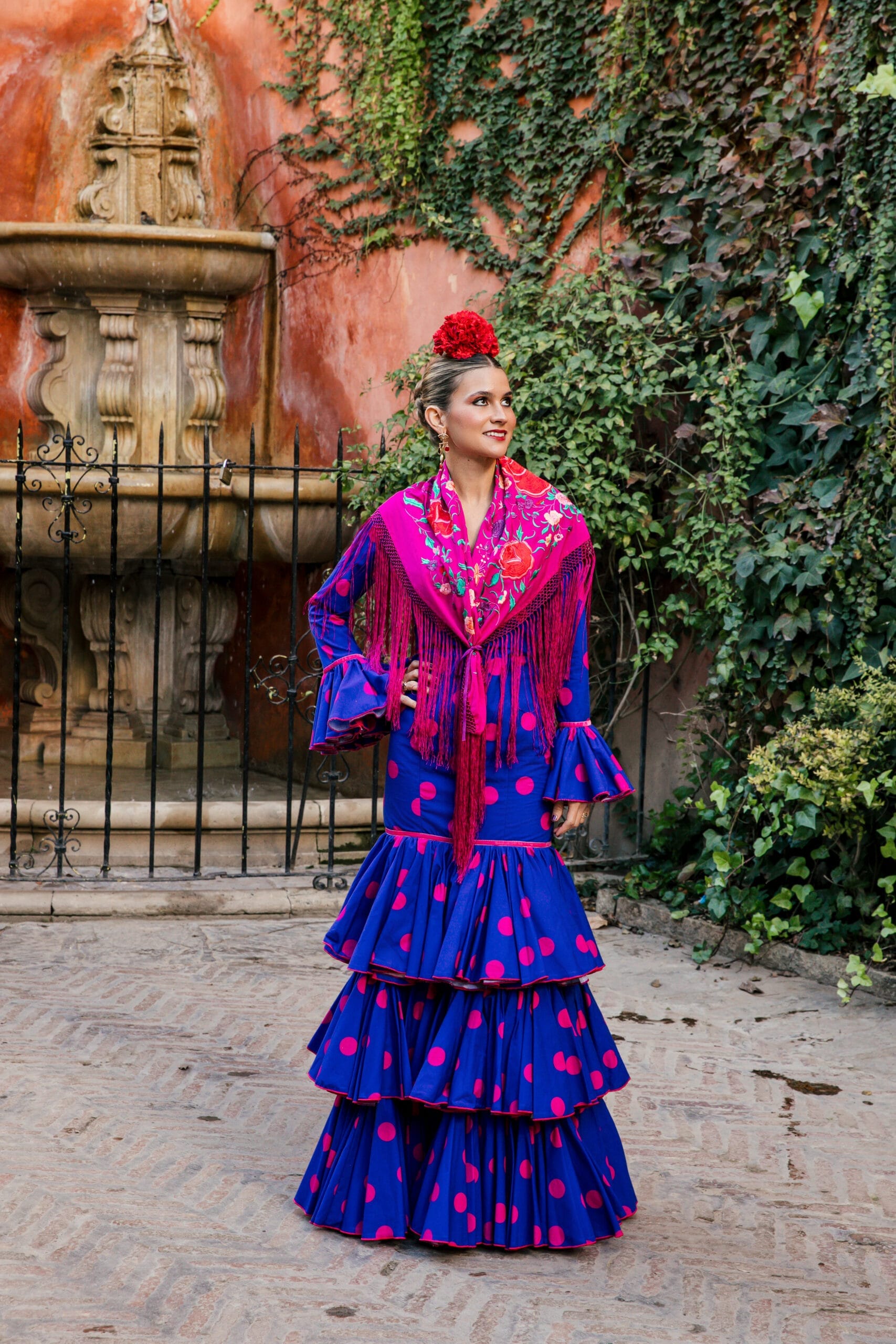 Traje de flamenca modelo Isabella color azul colección Errepé