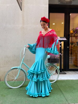 Traje de gitana negro modelo Carm&iacute;n Creaciones Maricruz