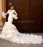 Vestido de noiva flamenco com cauda Airosa de Guadalupe