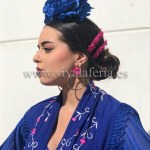 Pendientes de flamenca de aro con flor de Marbearte