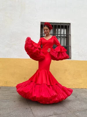 Red flamenco dress by Viva La Feria, model Peonía