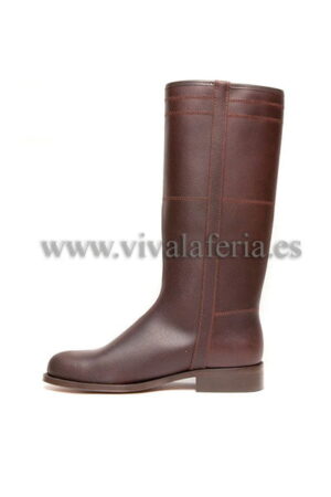 bota campera caña alta con costuras