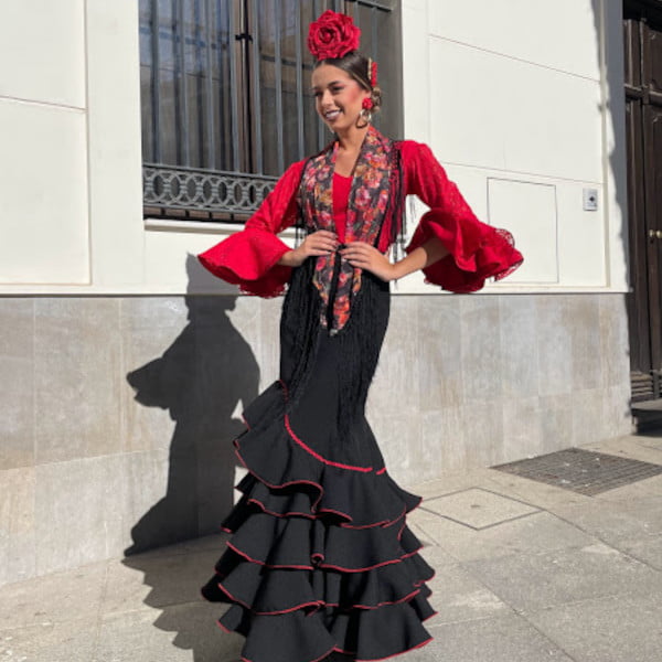 Falda de Sevillana modelo Tarantos color negro Viva la Feria