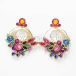 Flemish jewelry earrings in the shape of a hoop and with stones