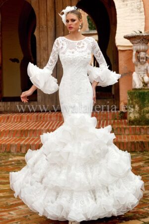 Robe de flamenco blanche de Guadalupe Moda Flamenca 