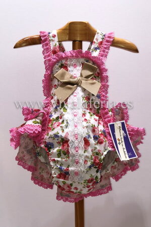 Pelele flamenco para niña estampado de flores 