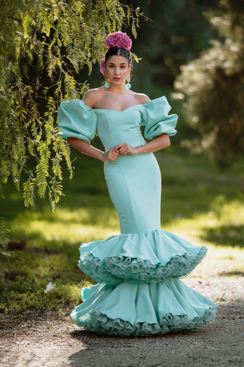 Robe flamenco modèle Malagueña de couleur vert aqua Viva la Feria