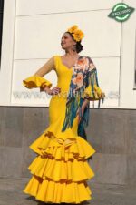 Vestido de gitana económico color amarillo modelo Corín