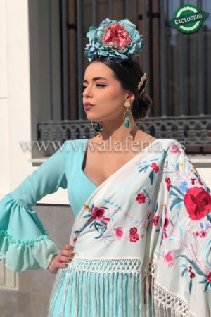 Vestido de gitana bataro color Verde Agua modelo Rub&iacute;