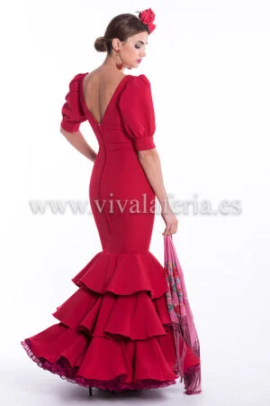 Red flamenco dress model Clavel de Alfarera
