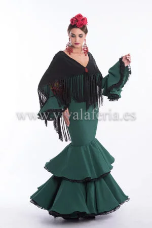 Bottle green flamenco dress Espiga de Alfarera Carmen Acedo