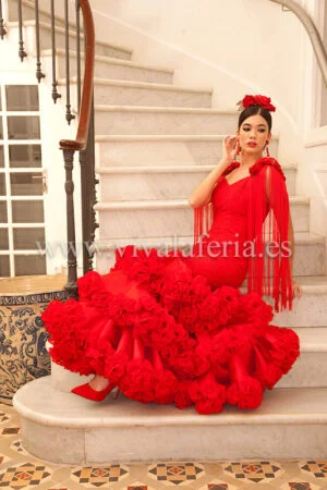 Red flamenco dress Alhambra de Guadalupe Moda Flamenca