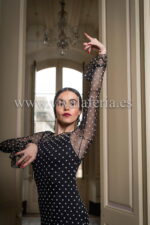 Vestido de baile flamenco negro con lunares blancos modelo Carcans